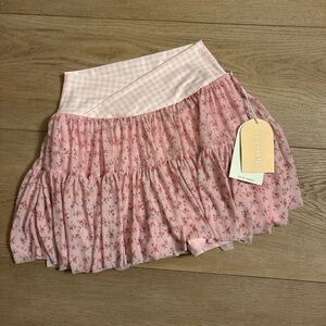 NWT XS Pink Floral Blogilates Skirt